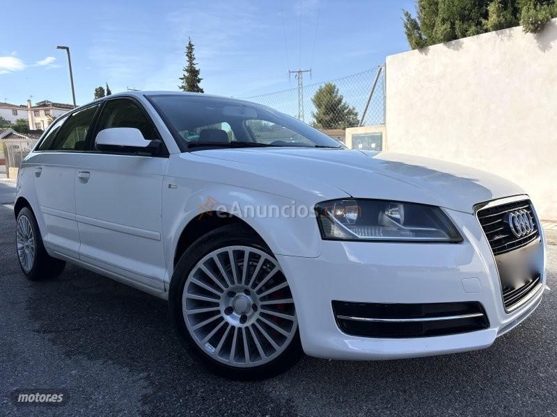 Audi A3 1.6 TDI SPORTLINE-KLIMA-LLANTAS 17 de 2013 con 190.000 Km por 7.900 EUR. en Granada