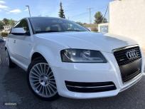 Audi A3 1.6 TDI SPORTLINE-KLIMA-LLANTAS 17 de 2013 con 190.000 Km por 7.900 EUR. en Granada