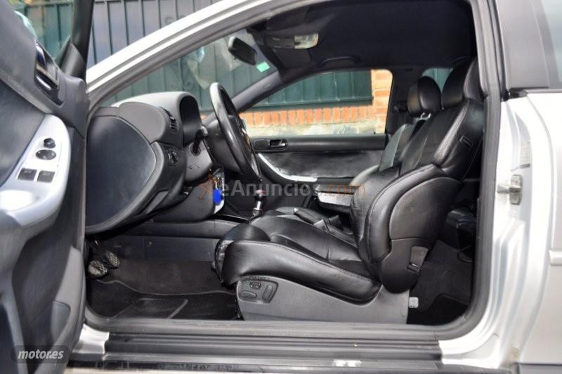 Audi S3 s3 225cv quattro-piel-xenon-bose-navi de 2000 con 167.000 Km por 10.700 EUR. en Granada