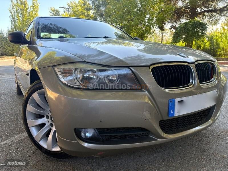 BMW Serie 3 3 2.0D PIEL BEIGE-NAVI-TECHO CRISTAL-PARK de 2010 con 150.000 Km por 5.700 EUR. en Granada