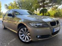 BMW Serie 3 3 2.0D PIEL BEIGE-NAVI-TECHO CRISTAL-PARK de 2010 con 150.000 Km por 5.700 EUR. en Granada