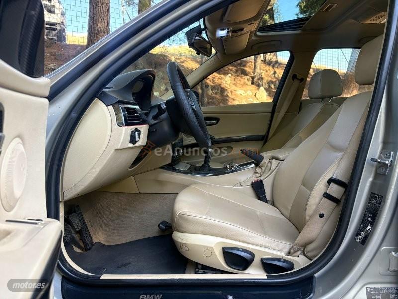 BMW Serie 3 3 2.0D PIEL BEIGE-NAVI-TECHO CRISTAL-PARK de 2010 con 150.000 Km por 5.700 EUR. en Granada