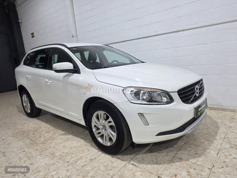 Volvo XC 60 Premium edition de 2016 con 200.000 Km por 12.900 EUR. en Sevilla