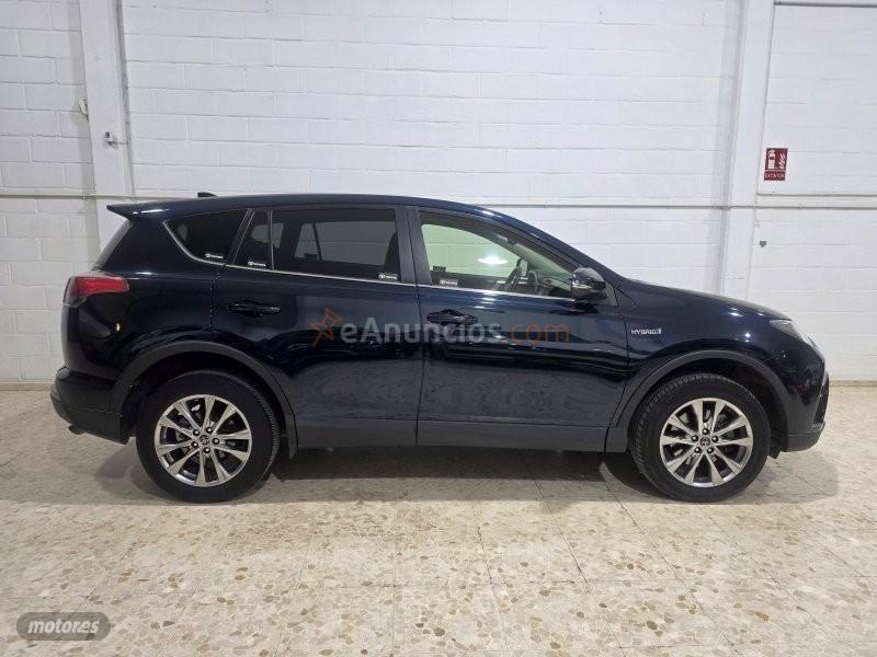 Toyota RAV 4 ADVANCE de 2014 con 98.900 Km por 21.800 EUR. en Sevilla