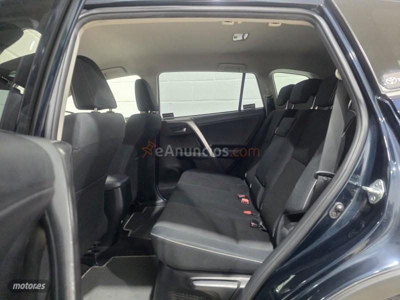 Toyota RAV 4 ADVANCE de 2014 con 98.900 Km por 21.800 EUR. en Sevilla