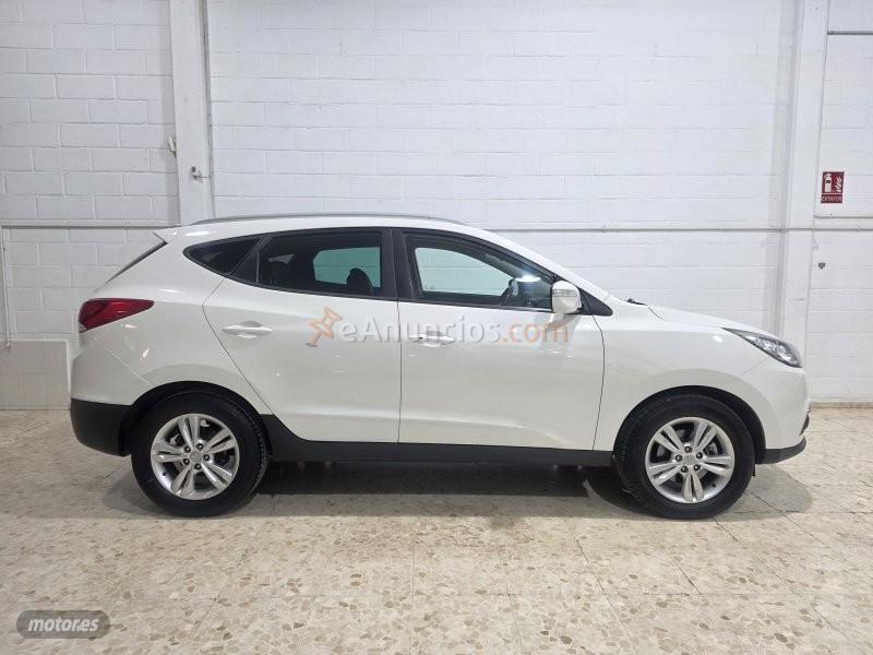 Hyundai ix35 1.7 crdi de 2014 con 168.000 Km por 9.800 EUR. en Sevilla