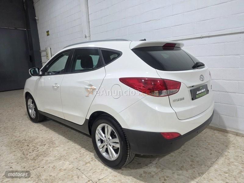 Hyundai ix35 1.7 crdi de 2014 con 168.000 Km por 9.800 EUR. en Sevilla