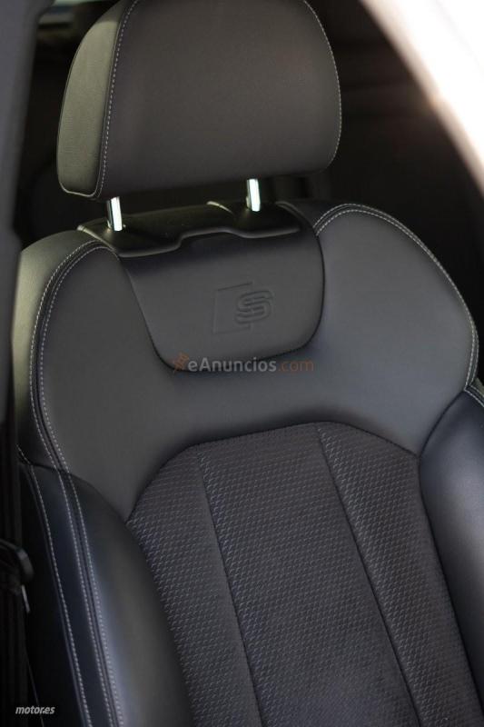 Audi Q8 55 TFSI e quattro tiptronic S line de 2021 con 88.000 Km por 54.900 EUR. en Madrid