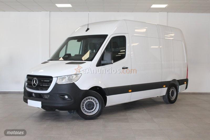 Mercedes Sprinter 2.0 CDI PRO MEDIO 115CV de 2025 con 82.841 Km por 30.500 EUR. en Cadiz