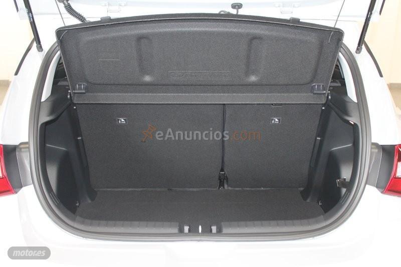 Hyundai i20 1.0 TGDI Klass 100CV de 2024 con 42.570 Km por 17.900 EUR. en Cadiz