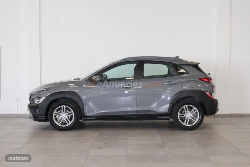Hyundai Kona 1.0 TGDI MAXX 120CV de 2022 con 4.146 Km por 18.990 EUR. en Cadiz