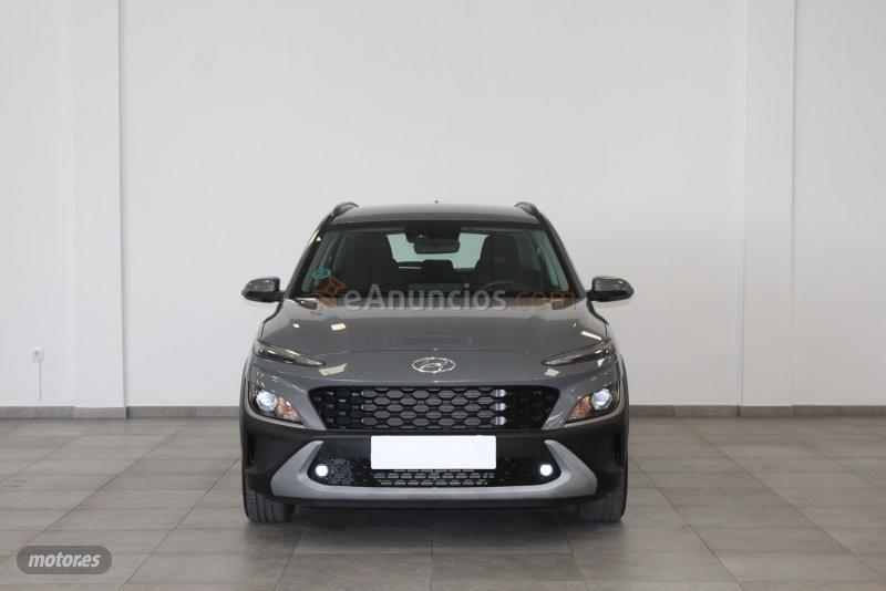 Hyundai Kona 1.0 TGDI MAXX 120CV de 2022 con 4.146 Km por 18.990 EUR. en Cadiz