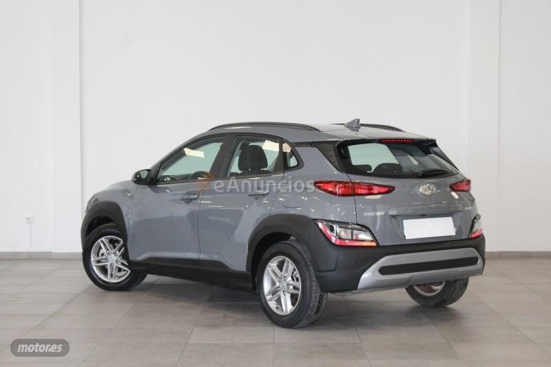 Hyundai Kona 1.0 TGDI MAXX 120CV de 2022 con 4.146 Km por 18.990 EUR. en Cadiz