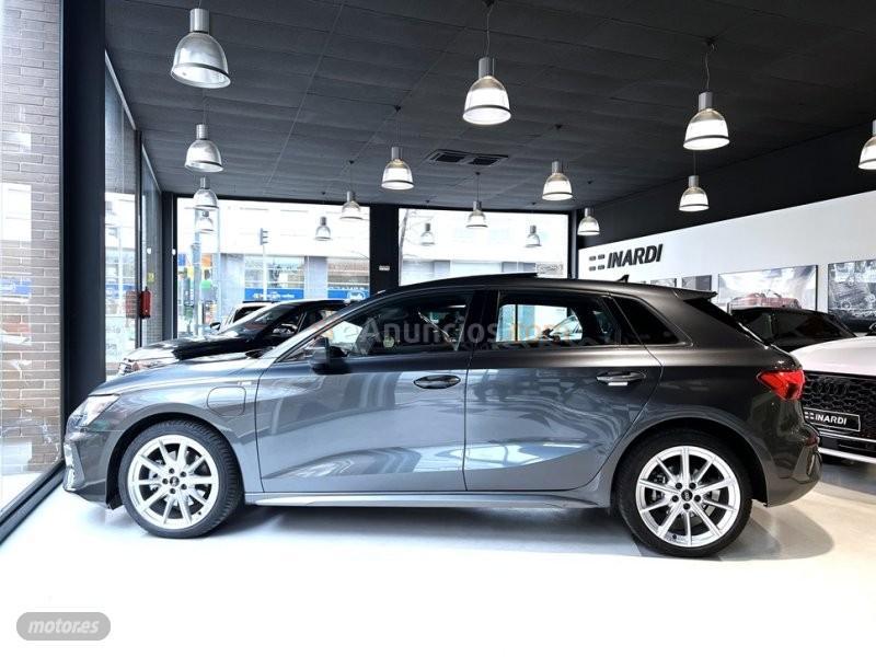 Audi A3 Sportback 40 TFSIe Automatico de 2022 con 43.500 Km por 32.890 EUR. en Barcelona