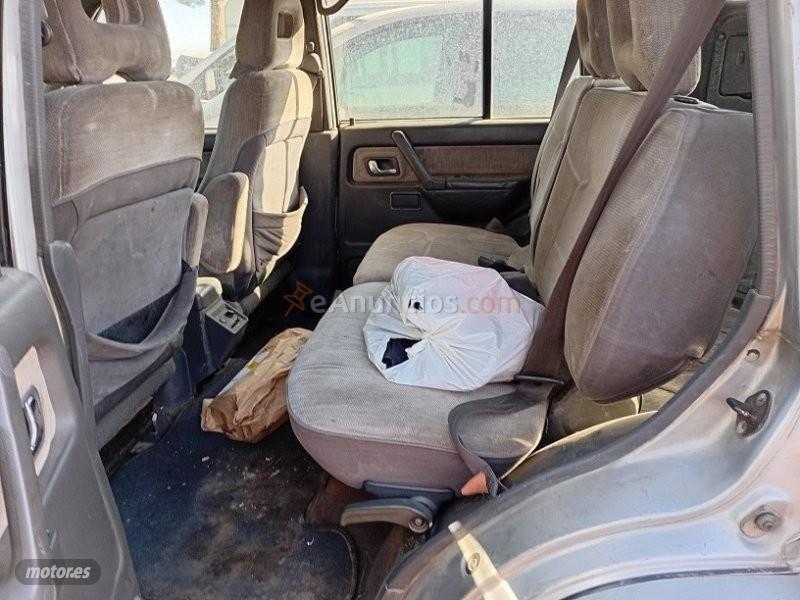 Mitsubishi Montero LARGO 2.8 TDI 125 CV de 1997 con 310.000 Km por 3.500 EUR. en Murcia