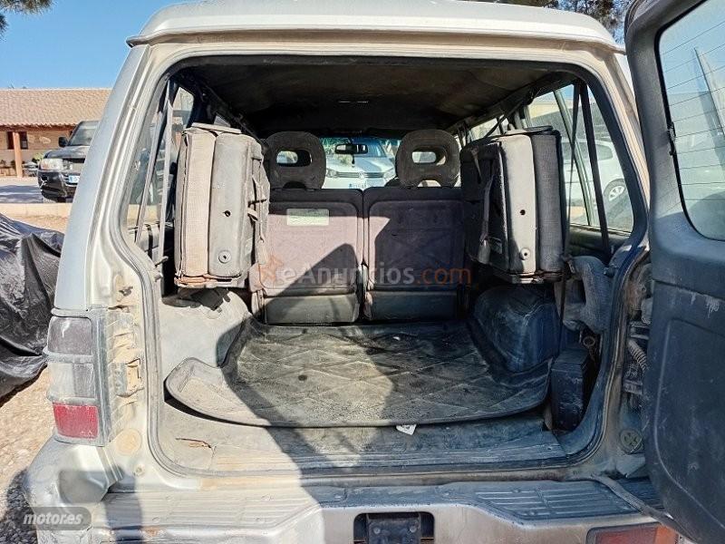 Mitsubishi Montero LARGO 2.8 TDI 125 CV de 1997 con 310.000 Km por 3.500 EUR. en Murcia