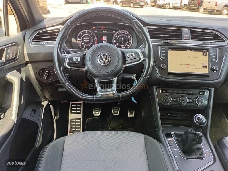 Volkswagen Tiguan 2.0 TDI R-LINE 150 CV. de 2016 con 196.000 Km por 19.000 EUR. en Murcia