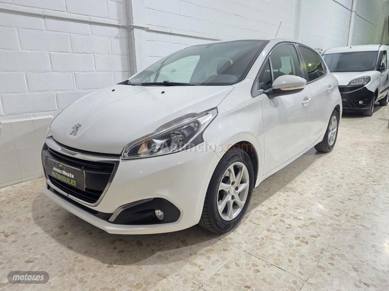 Peugeot 208 1.2 vti active de 2016 con 50.000 Km por 6.500 EUR. en Sevilla