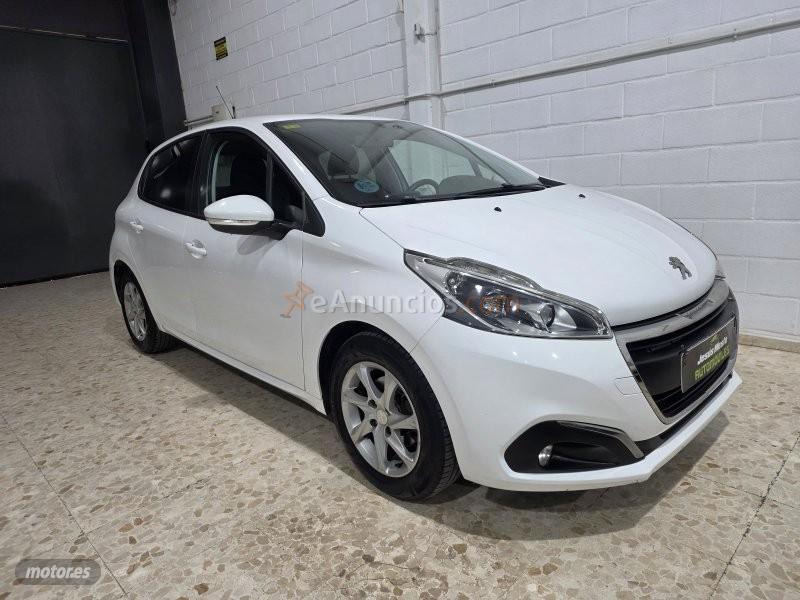 Peugeot 208 1.2 vti active de 2016 con 50.000 Km por 6.500 EUR. en Sevilla