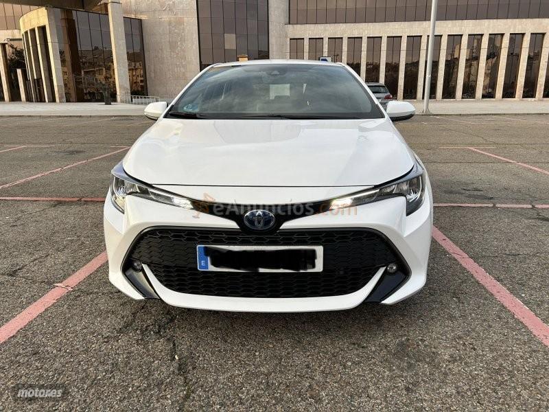 Toyota Corolla 125H ACTIVE TECH de 2020 con 60.000 Km por 18.500 EUR. en Leon