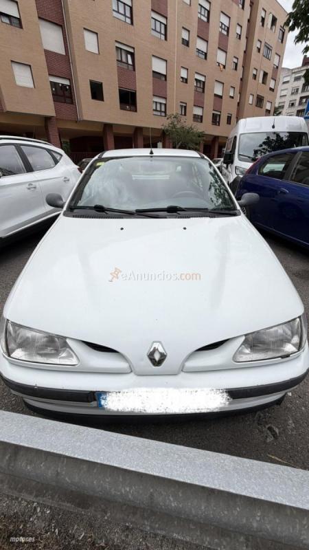 Renault Megane Europa 1.6E de 1998 con 155.148 Km por 1.850 EUR. en Asturias