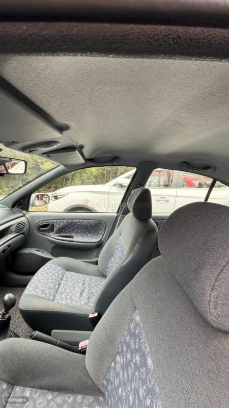 Renault Megane Europa 1.6E de 1998 con 155.148 Km por 1.850 EUR. en Asturias