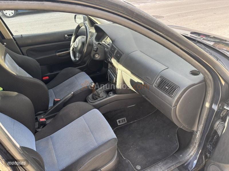 Volkswagen Golf GTI 1.8 T 20V de 1998 con 170.000 Km por 4.300 EUR. en Madrid