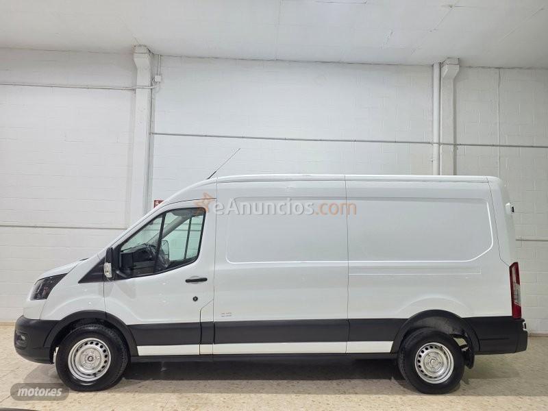 Ford Transit 350 l2 h2 trend de 2023 con 100.000 Km por 18.300 EUR. en Sevilla