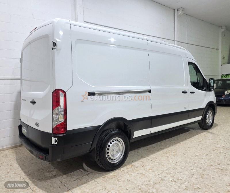 Ford Transit 350 l2 h2 trend de 2023 con 100.000 Km por 18.300 EUR. en Sevilla
