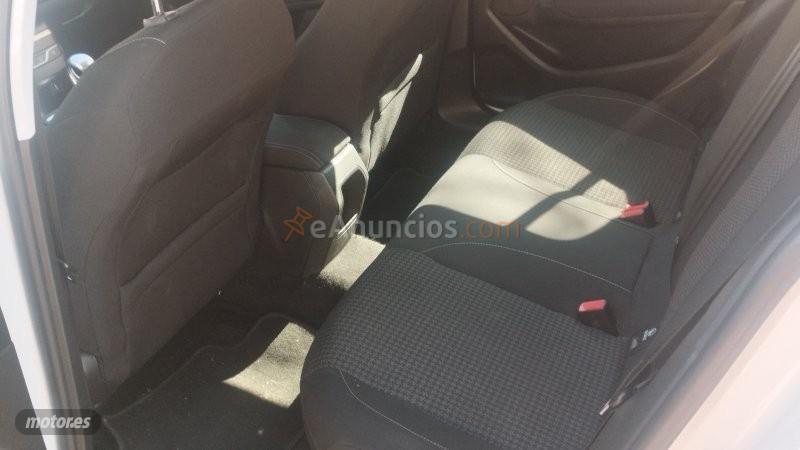 Peugeot 308 BUSSINES de 2019 con 130.000 Km por 10.500 EUR. en Albacete