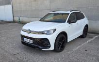 Volkswagen Tiguan Rline de 2024 con 37.000 Km por 40.500 EUR. en Navarra