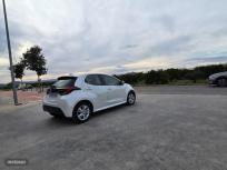 Toyota Yaris 1.5 120H Active Plus e-CVT de 2021 con 38.000 Km por 19.490 EUR. en Valencia