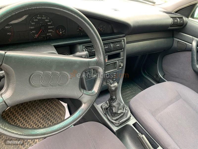 Audi 100 2.3 E de 1992 con 288.000 Km por 2.000 EUR. en Lugo