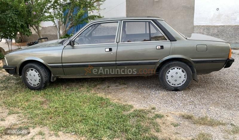 Peugeot 505 GR 1997cc de 1985 con 191.900 Km por 6.000 EUR. en Lleida