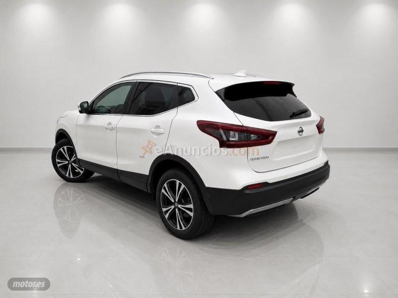 Nissan Qashqai N-Connecta de 2020 con 132.000 Km por 16.000 EUR. en Valladolid