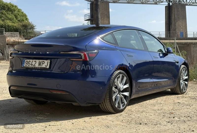 Tesla Model 3 Performance Traccion integral de 2024 con 10.575 Km por 30.400 EUR. en Madrid