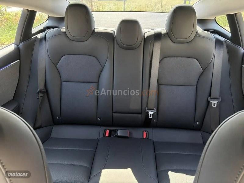 Tesla Model 3 Performance Traccion integral de 2024 con 10.575 Km por 30.400 EUR. en Madrid