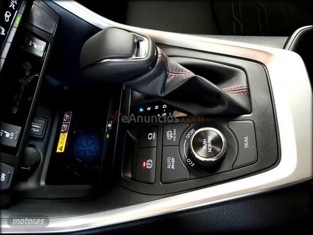 Toyota RAV 4 hibrida enchufable 304cv de 2026 con 1.000 Km por 57.900 EUR. en Asturias
