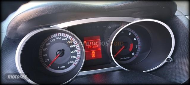 Mitsubishi Outlander PHEV Kaiteki 4WD de 2007 con 120.000 Km por 14.900 EUR. en Asturias
