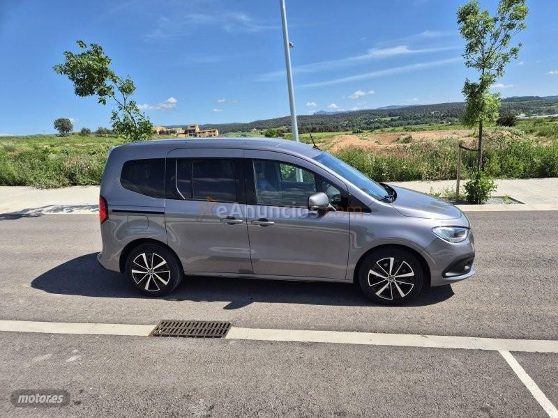 Mercedes Clase T 180d 7G-DCT de 2023 con 88.000 Km por 21.900 EUR. en Barcelona