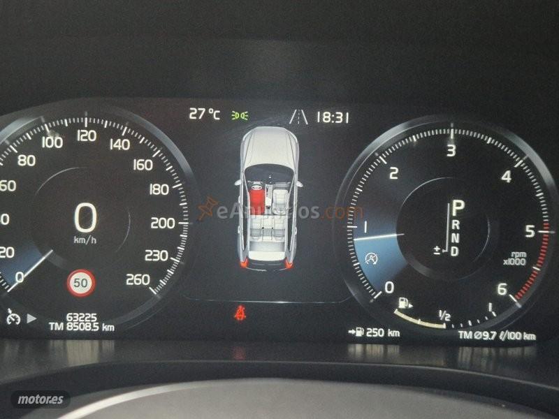 Volvo XC 60 2020 de 2020 con 63.500 Km por 30.000 EUR. en Barcelona