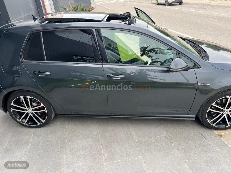 Volkswagen Golf 7 de 2014 con 124.000 Km por 14.000 EUR. en Murcia