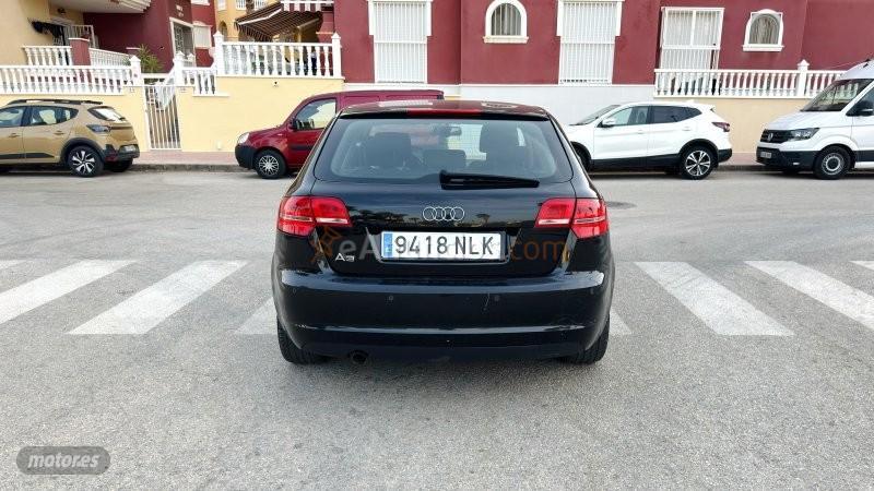 Audi A3 1.6 105 de 2009 con 180.000 Km por 6.200 EUR. en Murcia