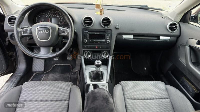 Audi A3 1.6 105 de 2009 con 180.000 Km por 6.200 EUR. en Murcia