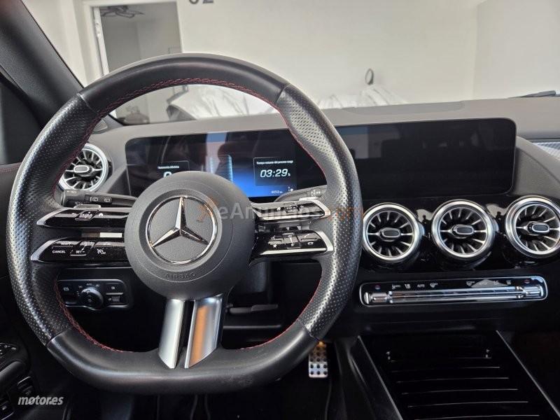 Mercedes Clase GLA 250 E AMG LINE de 2023 con 44.000 Km por 36.000 EUR. en Sevilla