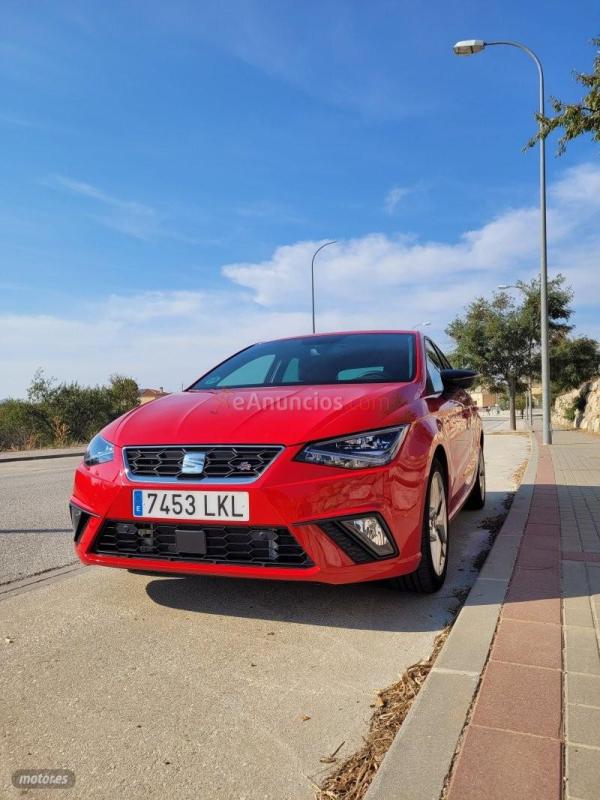Seat Ibiza 1.0 TSI 115cv FR de 2020 con 54.000 Km por 14.900 EUR. en Granada