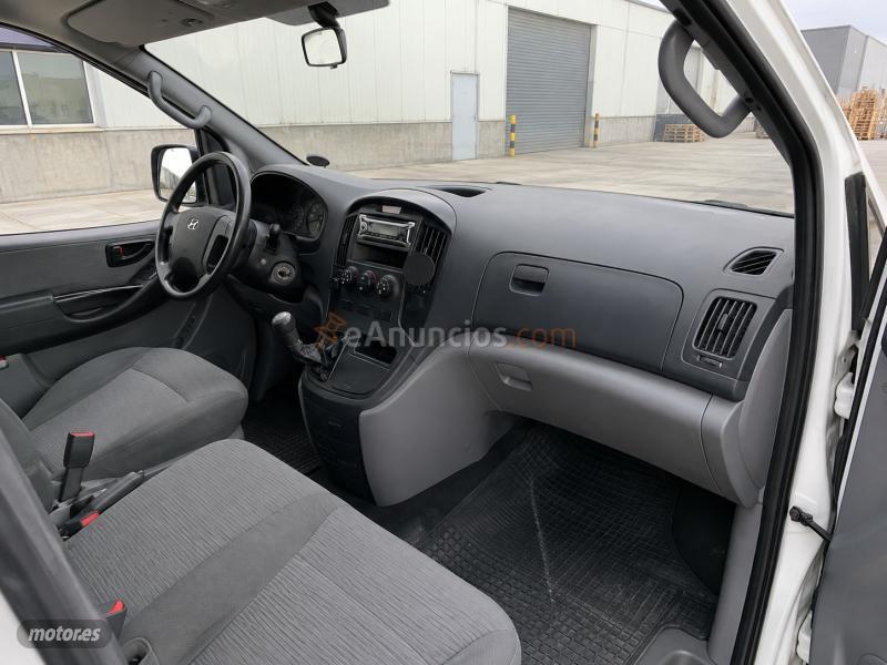 Hyundai H1 2.5 CRDi Kasten de 2011 con 65.000 Km por 9.990 EUR. en Tarragona