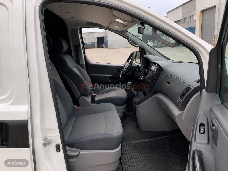 Hyundai H1 2.5 CRDi Kasten de 2011 con 65.000 Km por 9.990 EUR. en Tarragona