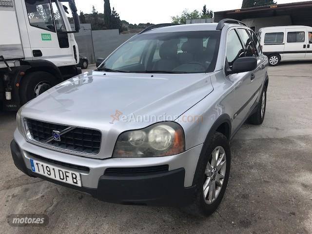 Volvo XC 90 2.4D AWD AUTOMATICO 7 PLAZAS de 2005 con 426.422 Km por 4.000 EUR. en Barcelona