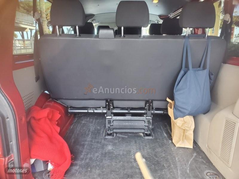 Volkswagen Transporter Kombi PRO Largo TM 2.0 TDI BMT 114CV de 2015 con 202.000 Km por 16.000 EUR. en Tarragona